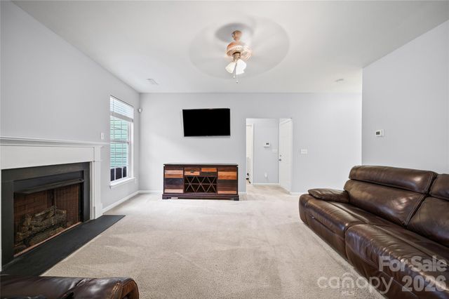 2001 Lake Vista Drive, Mount Holly, NC 28120