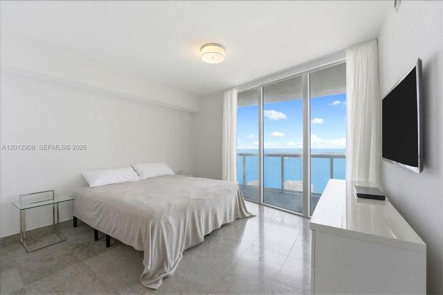 465 Brickell Ave 4805, Miami, FL 33131