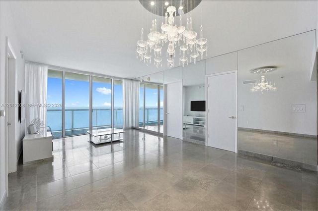 465 Brickell Ave 4805, Miami, FL 33131