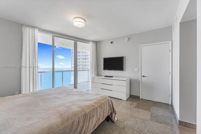 465 Brickell Ave 4805, Miami, FL 33131