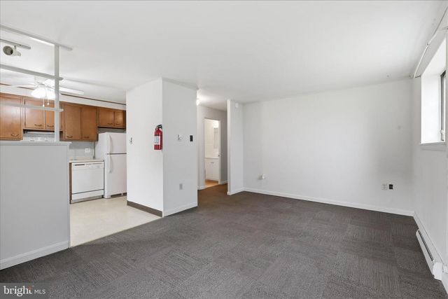 344 MAPLE ST, Columbia, PA 17512