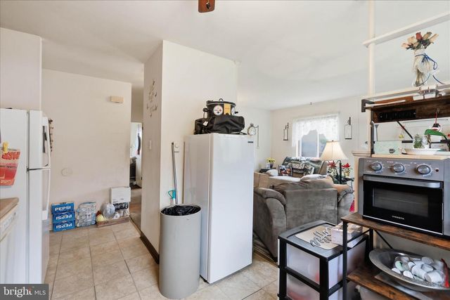 344 MAPLE ST, Columbia, PA 17512