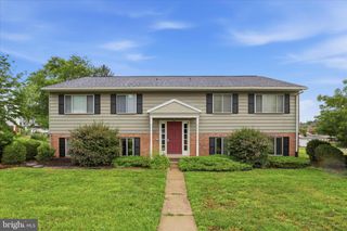 344 MAPLE ST, Columbia, PA 17512
