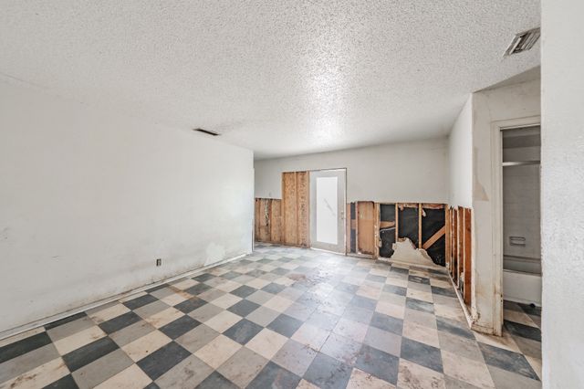 3922 Greenway Drive, Garland, TX 75041