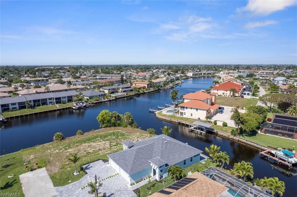 1107 SE 38th ST, CAPE CORAL, FL 33904 — photo 4