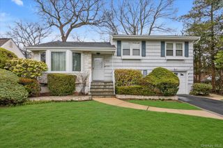2263 Cameron Avenue, Merrick, NY 11566