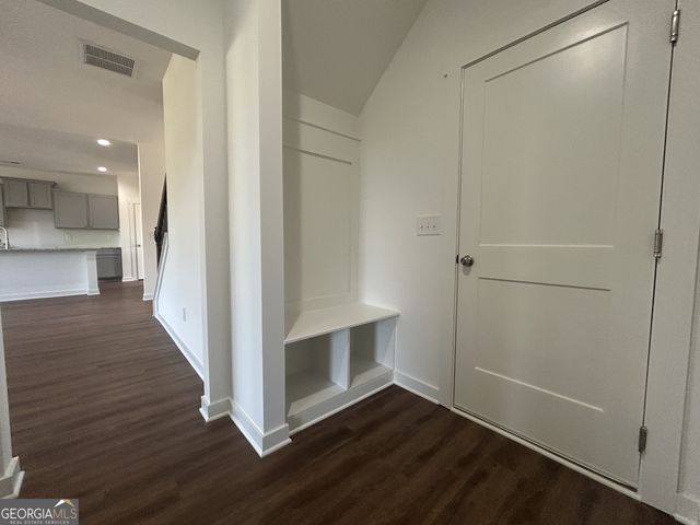 107 Purackal Lane, Statham, GA 30666