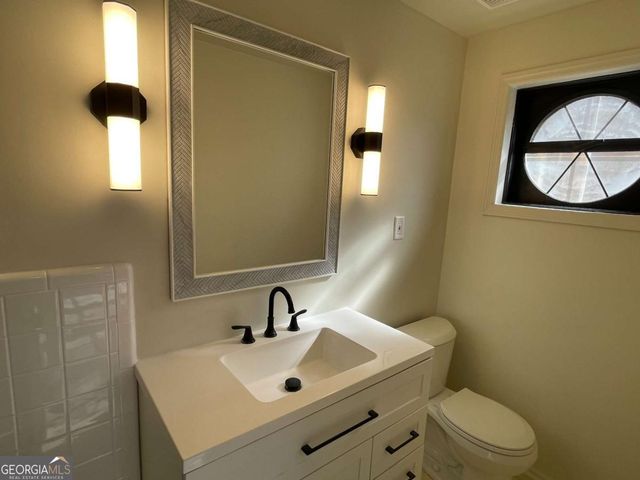 4570 Orkney Lane SW, Atlanta, GA 30331