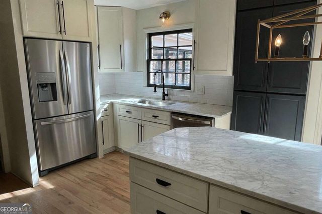 4570 Orkney Lane SW, Atlanta, GA 30331