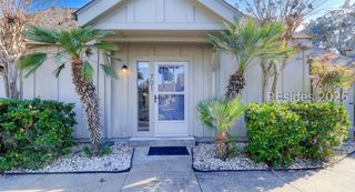 45 Queens Folly Rd Apt 701, Hilton Head Island, SC 29928