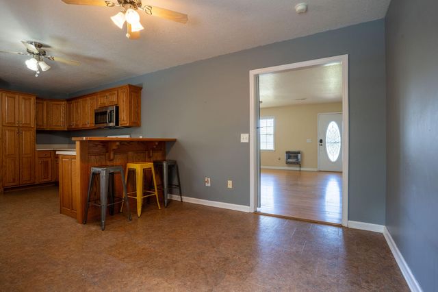 9555 N Ga 301, Trenton, GA 30752