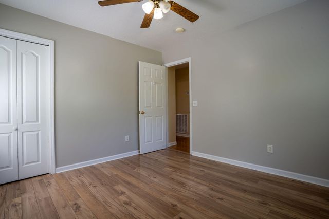 9555 N Ga 301, Trenton, GA 30752