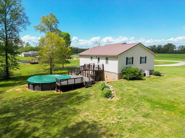 9555 N Ga 301, Trenton, GA 30752