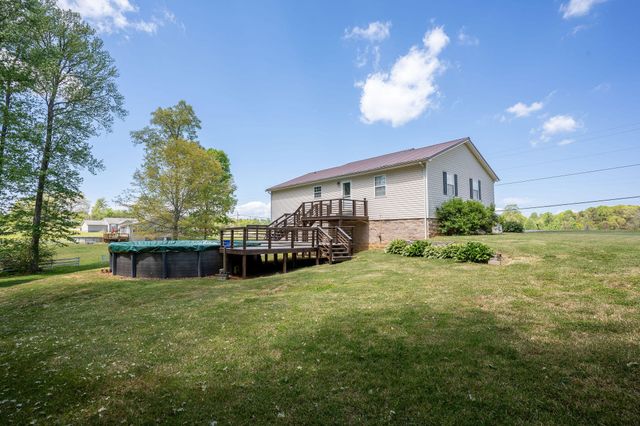 9555 N Ga 301, Trenton, GA 30752