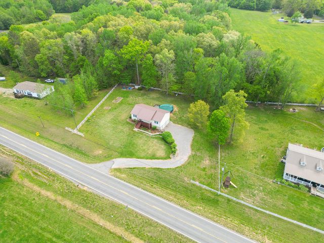 9555 N Ga 301, Trenton, GA 30752
