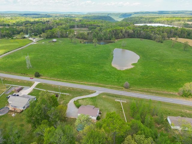 9555 N Ga 301, Trenton, GA 30752
