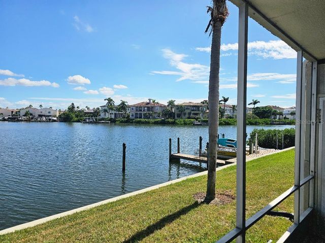8822 BAY POINTE DRIVE 104, Tampa, FL 33615