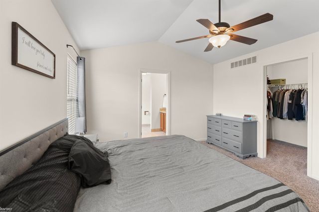 4121 Ash Tree Lane, Oceola Twp, MI 48843