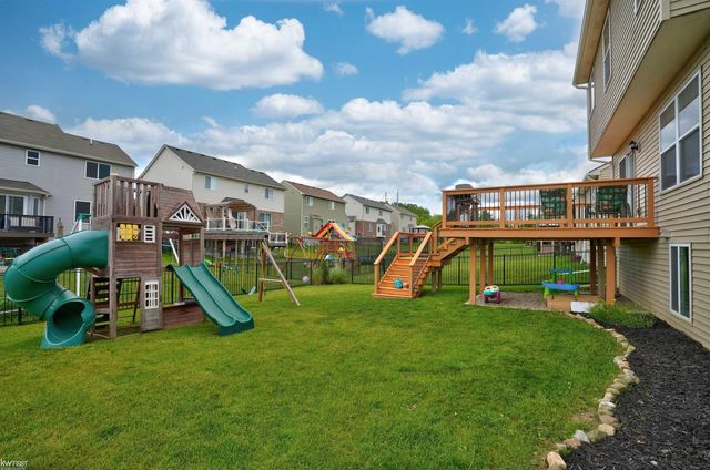 4121 Ash Tree Lane, Oceola Twp, MI 48843
