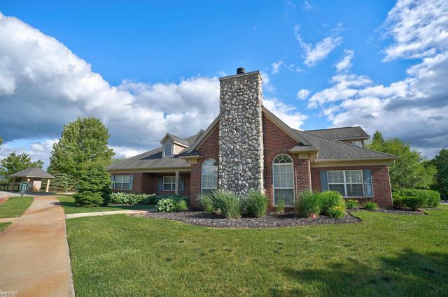 4121 Ash Tree Lane, Oceola Twp, MI 48843