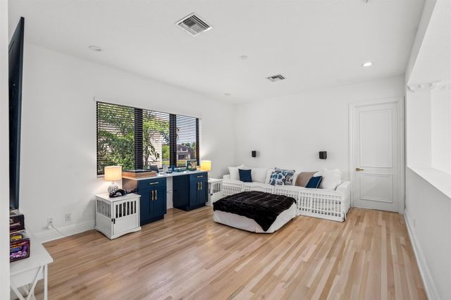 17894 Monte Vista Drive, Boca Raton, FL 33496