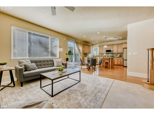 335 Sw 167TH Ave, Beaverton, OR 97006