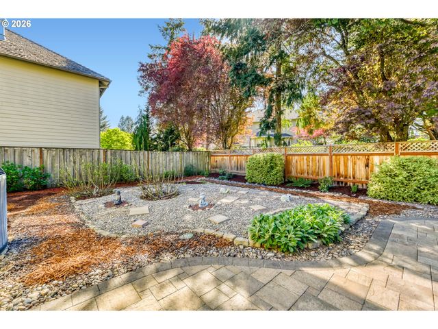 335 Sw 167TH Ave, Beaverton, OR 97006