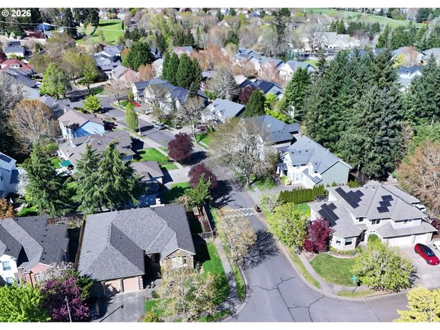 335 Sw 167TH Ave, Beaverton, OR 97006