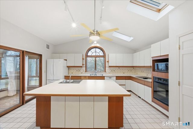 157 Prospect Hill Road, Groton, CT 06340