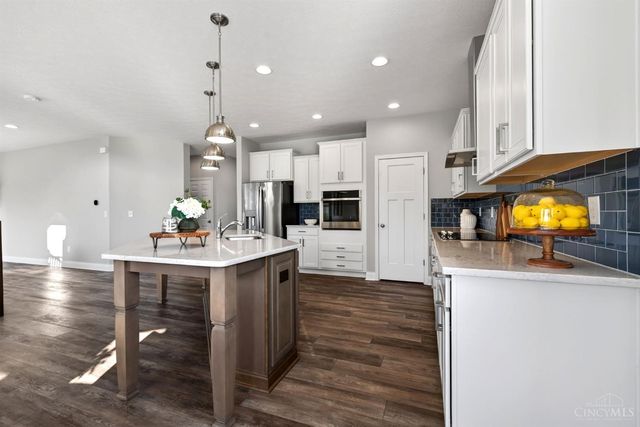 9460 W Meadow Drive, West Chester, OH 45069