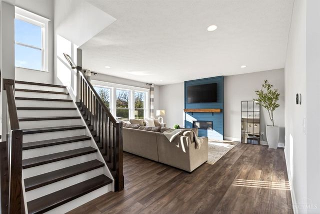 9460 W Meadow Drive, West Chester, OH 45069