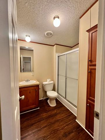 1085 Highland Circle, Springtown, TX 76082