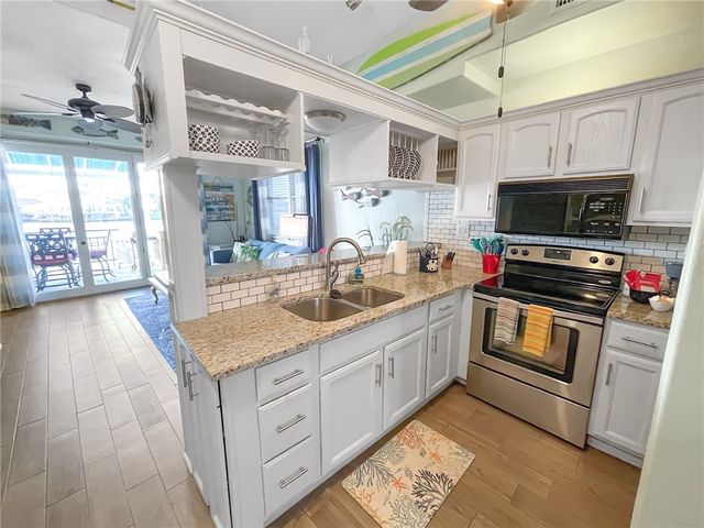 15401 Fortuna Bay Dr 101, Corpus Christi, TX 78418