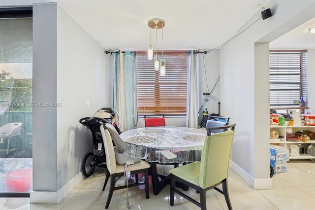 6190 Woodlands Blvd 213, Tamarac, FL 33319