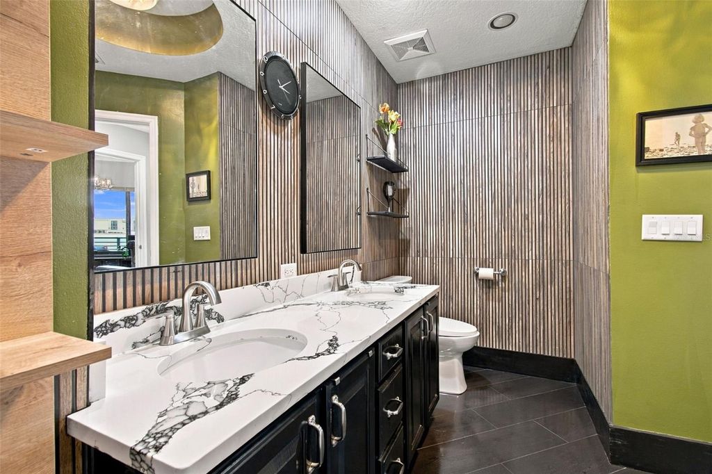 Image 25 of property listing at 1209 E CUMBERLAND AVENUE 504, Tampa, FL 33602
