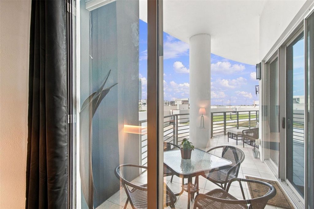 Image 26 of property listing at 1209 E CUMBERLAND AVENUE 504, Tampa, FL 33602