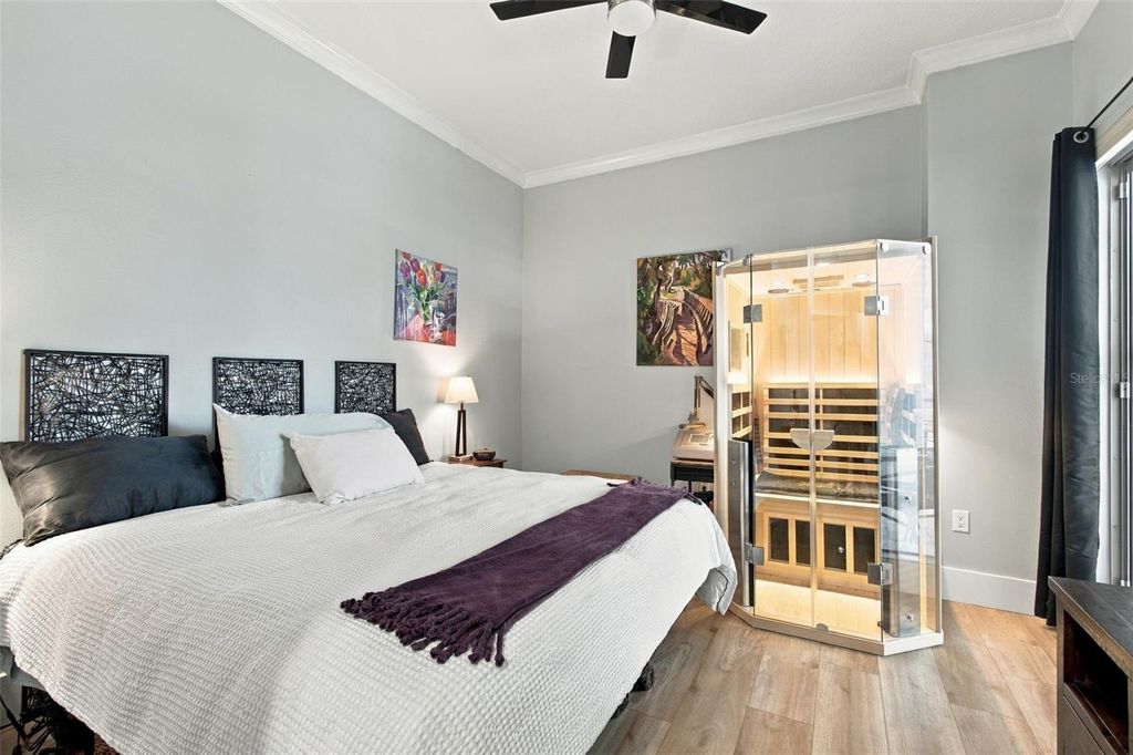 Image 28 of property listing at 1209 E CUMBERLAND AVENUE 504, Tampa, FL 33602