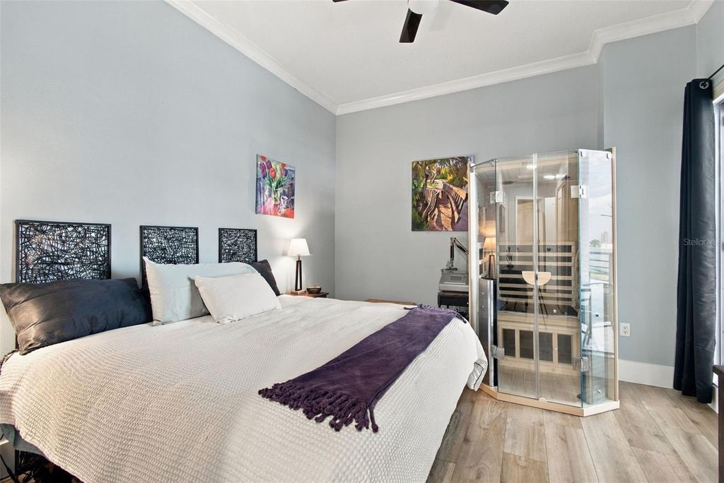 Image 29 of property listing at 1209 E CUMBERLAND AVENUE 504, Tampa, FL 33602