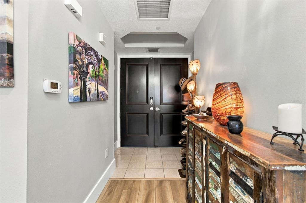 Image 5 of property listing at 1209 E CUMBERLAND AVENUE 504, Tampa, FL 33602