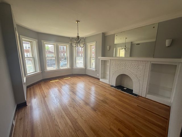5214 W Crystal Street 1, Chicago, IL 60651