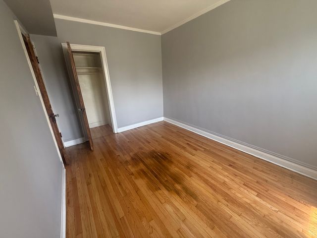 5214 W Crystal Street 1, Chicago, IL 60651