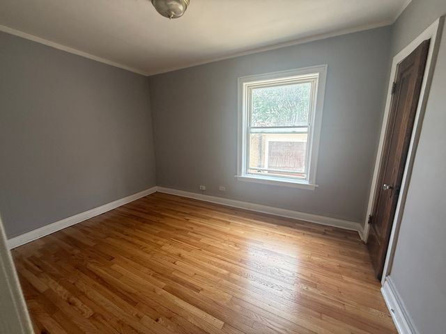 5214 W Crystal Street 1, Chicago, IL 60651