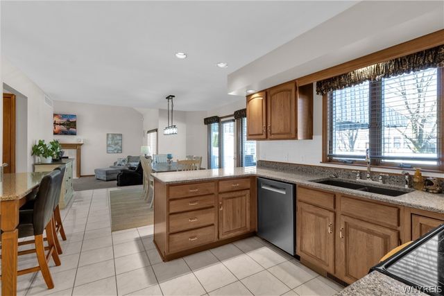 3319 Blossom Lane, Wheatfield, NY 14120