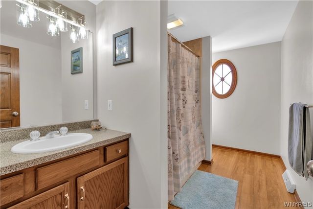 3319 Blossom Lane, Wheatfield, NY 14120