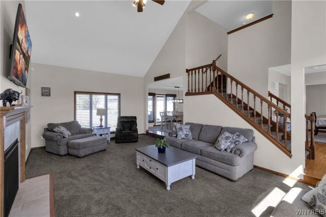 3319 Blossom Lane, Wheatfield, NY 14120