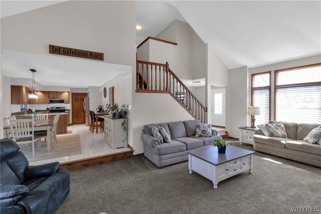 3319 Blossom Lane, Wheatfield, NY 14120
