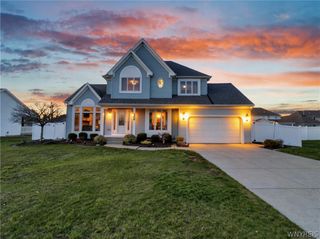 3319 Blossom Lane, Wheatfield, NY 14120