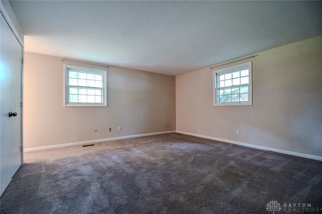 536 Brandwynne Court, Centerville, OH 45459