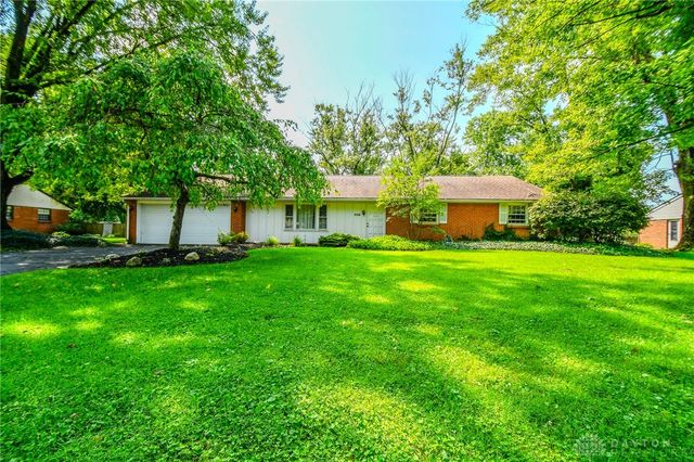 536 Brandwynne Court, Centerville, OH 45459