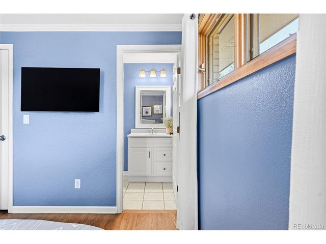 2903 E Peakview Cir, Centennial, CO 80121